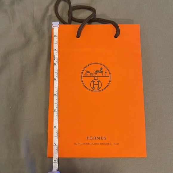 HERMES SHOPPING BAG BRAND NEW - Picture 2 of 3